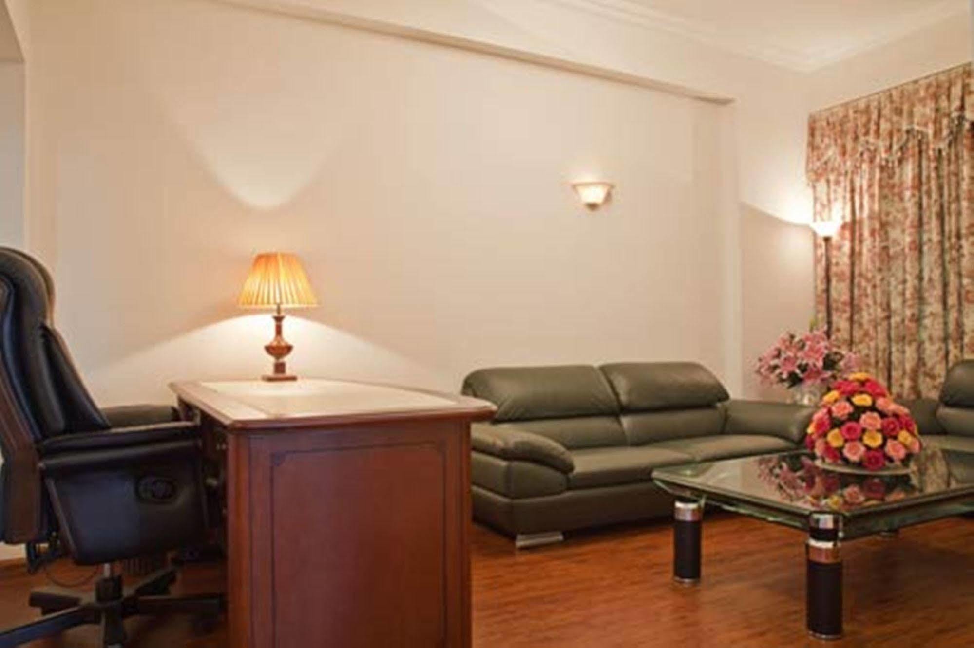 Green Park Hotel Hanoi Exterior photo
